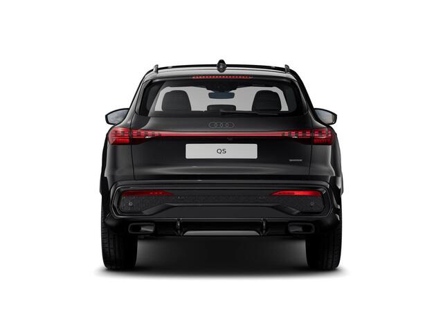 Audi Q5 S edition (B10) e-hybrid 220 kW / 299 PK SUV 7 ve