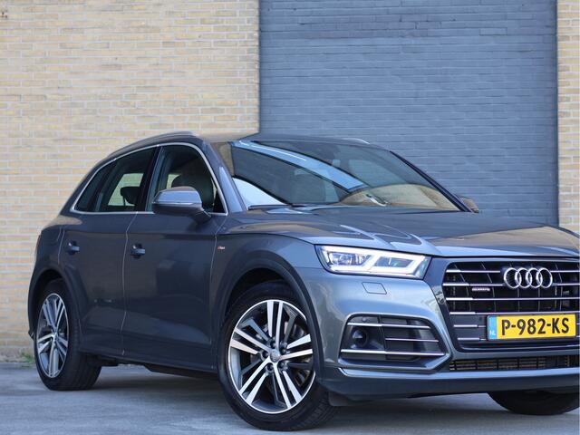 Audi Q5 55 TFSI e quattro Competition S-line | Luchtvering | ACC | Dealer onderhouden |