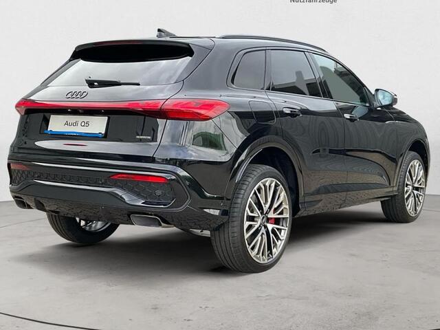 Audi Q5 2.0 TFSI e-hybrid quattro S edition Competition 367PK | Panorama dak | Verwacht in oktober | Luchtvering | Memory | MMI berijdersscherm |