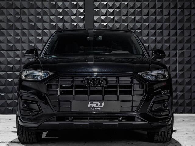 Audi Q5 45 TFSI | All Black | Pano | 20" | Trekh. Memo | Topview | Tour | Sensor a.klep |