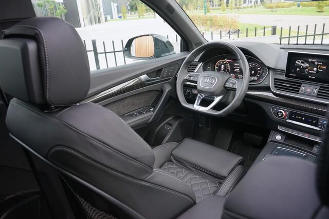 Audi Q5 55 TFSI e Competition 367PK Quattro Panodak S-Stoelen Luchtv. Trekhaak Head up B&O VOL!