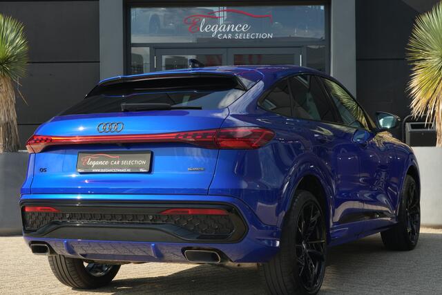 Audi Q5 Sportback 2.0 TFSI e-hybrid quattro S edition Sportback | 299PK | Pano | 360° | 21" | Keyless | S Line | Tech Plus | Audi Q5 Sportback S edition 299 PK Plug-in Hybrid met 2.0 viercilinder, panoramadak, 360° camera, 21-inch lichtmetalen velgen, Keyless Entry, adaptieve LED-koplampen, adaptieve cruise control