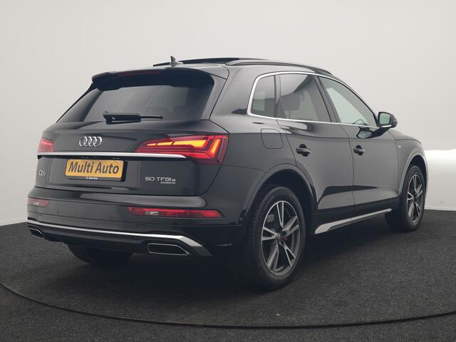 Audi Q5 50 TFSI e 2x S Line PHEV 300pk Dealer O.H. | Panodak | 360 Camera | Head Up | Lederen Sportstoelen Verwarmd | Keyless | Apple Carplay | Cruise Control | Virtual Cockpit | Navigatie | DAB | 19"L.M | Plug In Hybrid |