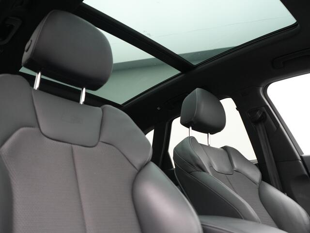 Audi Q5 50 TFSI e 2x S Line PHEV 300pk Dealer O.H. | Panodak | 360 Camera | Head Up | Lederen Sportstoelen Verwarmd | Keyless | Apple Carplay | Cruise Control | Virtual Cockpit | Navigatie | DAB | 19"L.M | Plug In Hybrid |