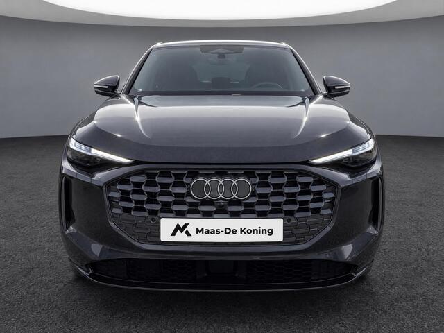 Audi Q5 Sportback 2.0 TFSI e-hybrid quattro Advanced edition 299 PK · Techniekpakket plus · Panorama-glasdak · Trekhaak, elektr. wegklapbaar