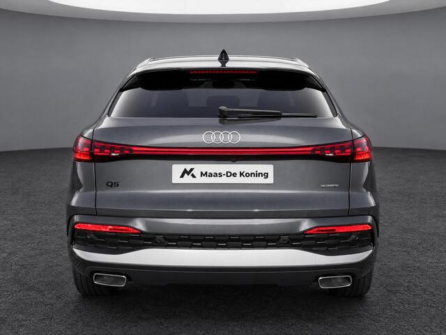 Audi Q5 Sportback 2.0 TFSI e-hybrid quattro Advanced edition 299 PK · Techniekpakket plus · Panorama-glasdak · Trekhaak, elektr. wegklapbaar