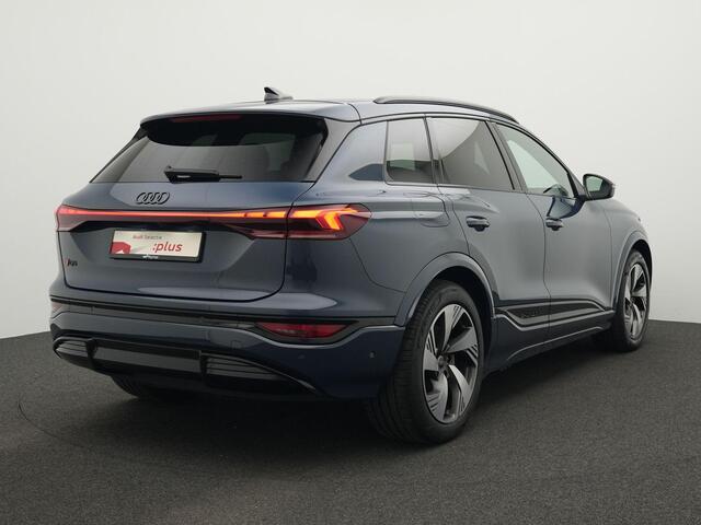 Audi Q6 e-tron 388 pk S-tronic Quattro S edition 100 kWh | Rondomzicht camera | Standkachel | Matrix LED koplampen | Park Assist | S-sportonderstel | 20 inch