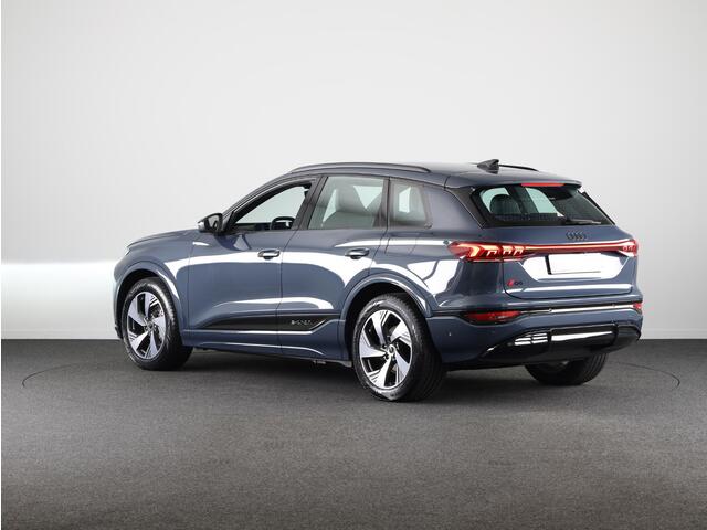 Audi Q6 e-tron S edition performance 100 kWh 306pk | Pack Tech Pro | Luchtvering | Stuurverwarming | MMI Bijrijdersscherm