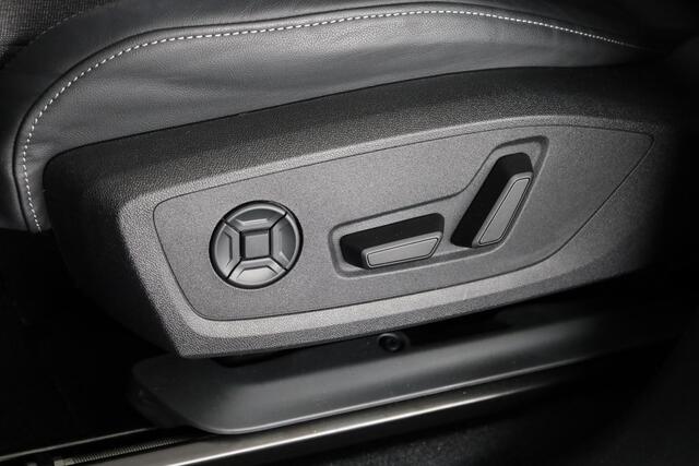 Audi Q6 e-tron S edition performance 100 kWh 306pk | Pack Tech Pro | Luchtvering | Stuurverwarming | MMI Bijrijdersscherm