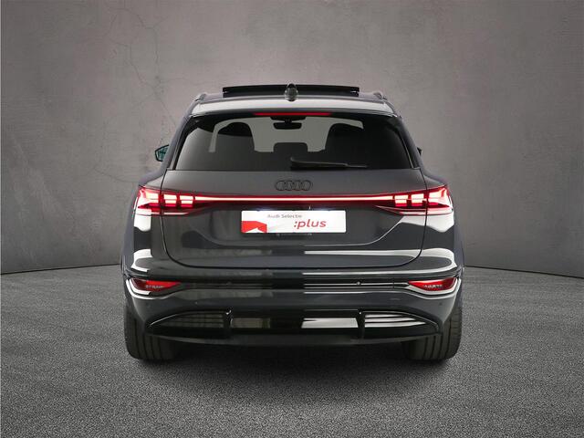 Audi Q6 SQ6 e-tron quattro 100 kWh | Pano | Luchtvering | MMI bijrijdersscherm | B&O | Trekhaak | Headup | Oled | ACC |