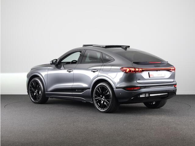 Audi Q6 Sportback e-tron Advanced edition 83 kWh 252pk | Panoramadak | Lederen bekleding | Luchtvering | 21 inch Lichtmetalen velgen