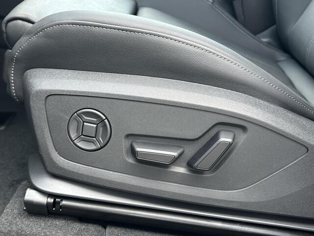 Audi Q6 e-tron Advanced edition (B1) e-tron perf 100Kwh 225 kW / | Stuurwielverwarming | Trekhaak | Elektrische Stoelen | Adaptieve Cruise Control | Matrix Verlichting |