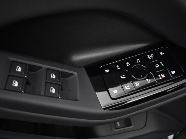 Audi Q6 e-tron Launch edition quattro 100Kwh 388 PK · Panorama dak · Assistentiepakket Veiligheid · Tech Pro