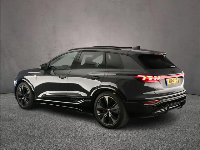 Audi Q6 e-tron S edition 100 kWh | Trekhaak | B&O | Headup | Pano | Matrix | ACC | Luchtvering | MMI pro |