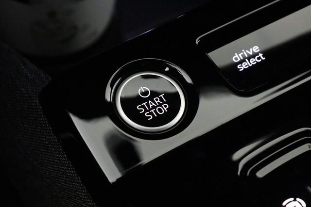 Audi Q6 e-tron S edition performance 100 kWh 306 pk | Tech pro | Comfortpakket pro | S line exterieur