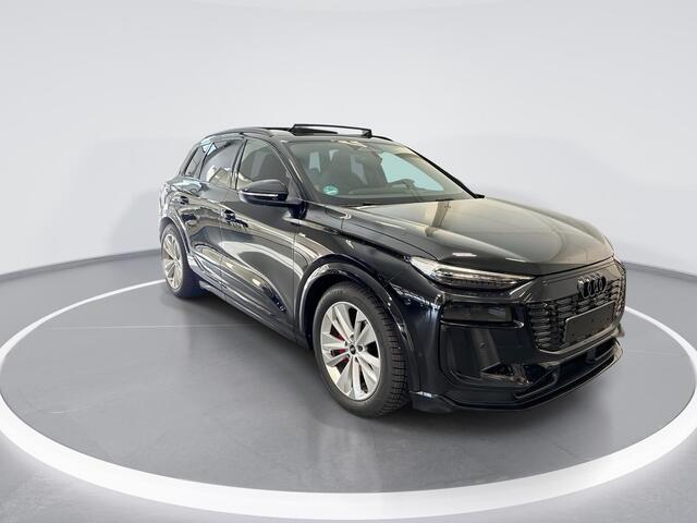 Audi Q6 e-tron 306pk S Edition Performance 100 kWh · 360 Camera · Panoramadak · Luchtvering · B&O Audio · Elek. Voorstoelen · Head-Up · 21'' Inch ·