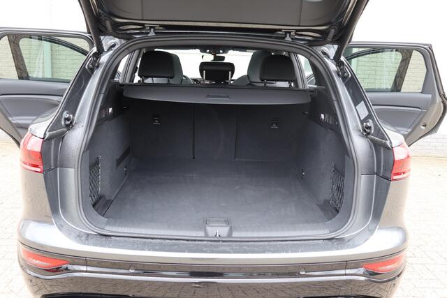 Audi Q6 SQ6 e-tron quattro 100 kWh Panorama/Luchtvering/Trekhaak/Winterwielen