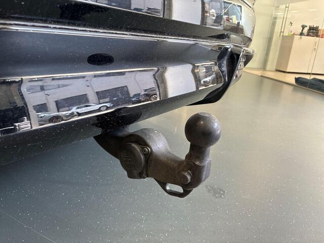 Audi Q6 e-tron edition 83 kWh 252pk · SOH 96,3% · Panoramadak · 360 Camera · Inklap. Trekhaak · Luchtvering · Stuur- & Stoelverwarming · Apple/Android Car Play · Garantie t/m 13-07-2030 of 100.000km