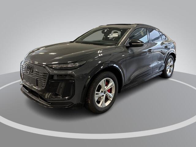 Audi Q6 Sportback e-tron S edition performance 306pk 100 kWh · SOH 97,8% · Panoramadak · Wegklapbare Trekhaak · 360 Camera · Stoelverwarming voor+achter · Bijrijder Display · 19'' Inch · Garantie t/m 10-08-2030 of 100.000km