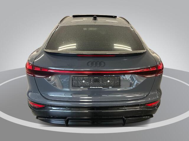 Audi Q6 Sportback e-tron S edition performance 306pk 100 kWh · SOH 97,8% · Panoramadak · Wegklapbare Trekhaak · 360 Camera · Stoelverwarming voor+achter · Bijrijder Display · 19'' Inch · Garantie t/m 10-08-2030 of 100.000km