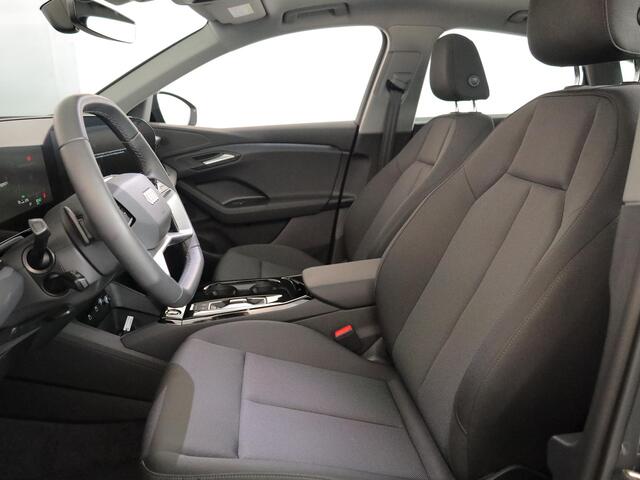 Audi Q6 Sportback e-tron Advanced edition 83 kWh 252 pk | Verlengde garantie | Navigatie | Panoramadak | Trekhaak (wegklapbaar) | Parkeersensoren (Park assist) | Rondomzicht camera |Autom. airco (3 zones) |