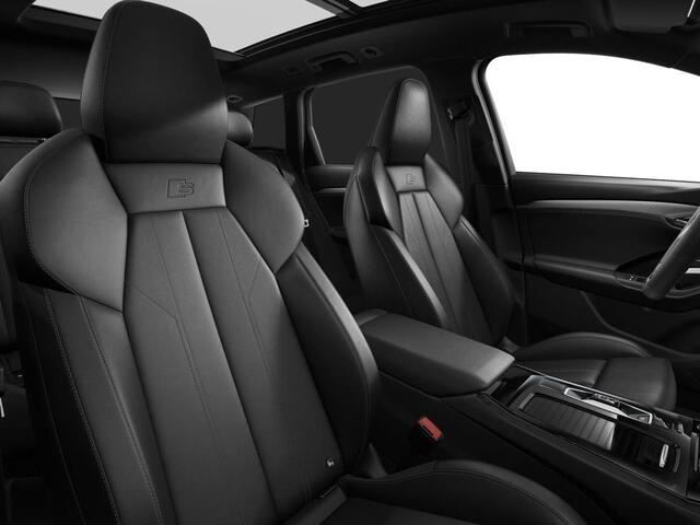 Audi Q6 e-tron S edition performance 100 kWh 306 PK · Adaptieve luchtvering · Trekhaak elek. wegklapbaar · Glazen panoramadak