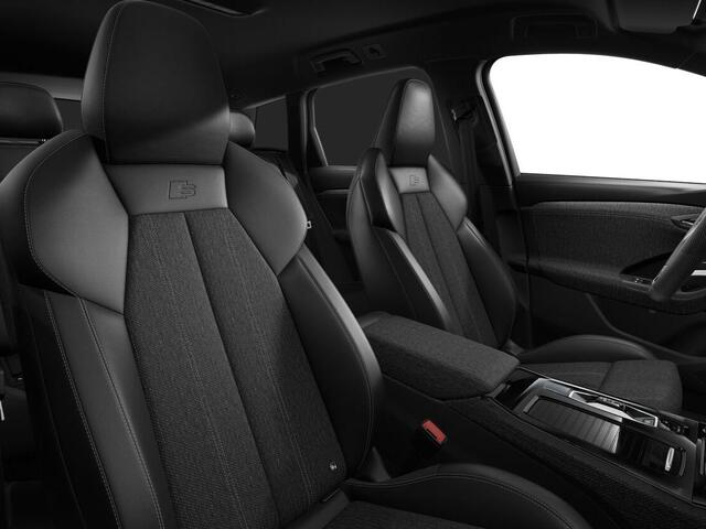 Audi Q6 e-tron S edition 83 kWh 252 PK · Trekhaak elek. wegklapbaar · Exterieurpakket zwart · Tech plus