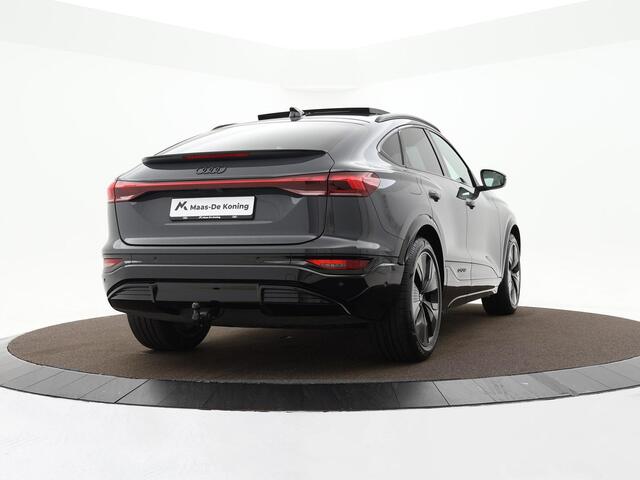 Audi Q6 Sportback e-tron S edition performance 100 kWh / 306pk · SOH 97,5% · Panoramadak · 360 Camera · Inklap. Trekhaak · Stuur- & Stoelverwarming · Elek. Voorstoelen + Geheugen & Massage · Garantie t/m 17-06-2030 of 100.000km