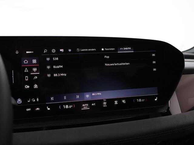 Audi Q6 Sportback e-tron S edition performance 100 kWh / 306pk · SOH 97,5% · Panoramadak · 360 Camera · Inklap. Trekhaak · Stuur- & Stoelverwarming · Elek. Voorstoelen + Geheugen & Massage · Garantie t/m 17-06-2030 of 100.000km