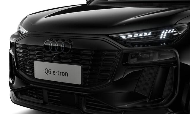 Audi Q6 Sportback e-tron S edition performance 100 kWh | Trekhaak | Adaptieve Cruise | Panorama Dak | Camera | B&O 3D | Head-up | Matrix LED | Navigatie-pakket | Trekhaak-pakket | Interieur-pakket |
