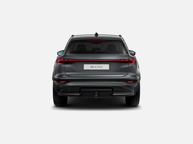 Audi Q6 e-tron S edition 83 kWh 252 PK · Trekhaak elek. wegklapbaar · Exterieurpakket zwart · Tech plus