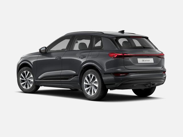 Audi Q6 e-tron Advanced edition 252 PK · Trekhaak elek. wegklapbaar · Exterieur in carrosseriekleur · Afgevlakt stuurwiel
