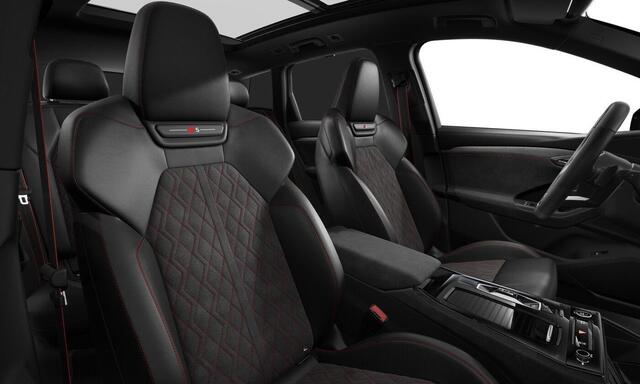 Audi Q6 e-tron S edition performance 100 kWh | Panoramadak | Trekhaak | Sportstoelen Plus | Luchtvering | Warmtepomp | 360 camera | Parkeerassistent Plus | Stoelverwarming voor en achter |
