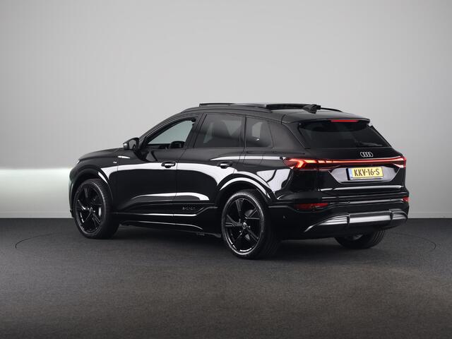 Audi Q6 e-tron Advanced edition 83 kWh Panoramadak | Getint glas | Apple carplay | Stoelverwarming |