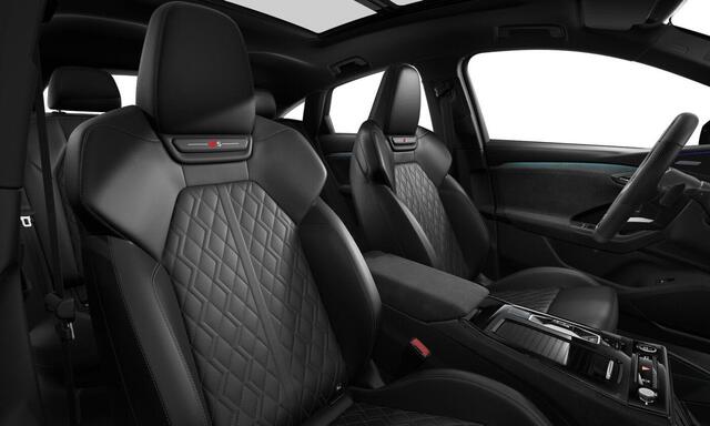 Audi Q6 Sportback e-tron S edition quattro 100 kWh | Panoramadak | Trekhaak | 21 inch velgen | Bang & Olufsen | Sportstoelen Plus | Head-up display | Warmtepomp | 360 camera | Stoelverwarming voor en achter |