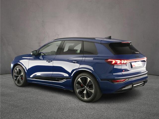 Audi Q6 SQ6 e-tron SQ6 quattro 100 kWh | Head Up | B&O | Oled | Elektrische voorstoelen | Matrix | Adpt. Cruise | Carplay | 360Cam | Ambient light | Carbon |