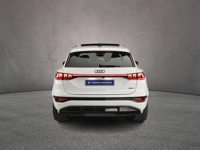 Audi Q6 e-tron S edition quattro 100 kWh | Trekhaak | Pano | Oled | Luchtvering | Matrix | ACC | MMI pro | Tech pro |