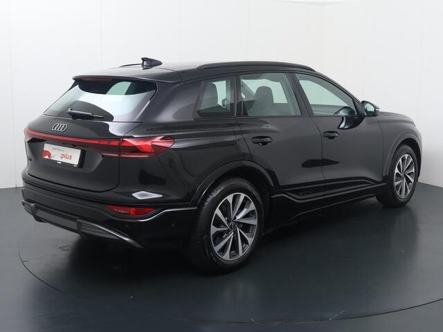 Audi Q6 e-tron Advanced edition performance 100 kWh | 306 PK | Adaptive Cruise Control | 360 graden Camera | Keyless Entry | Matrix LED | Volleder |