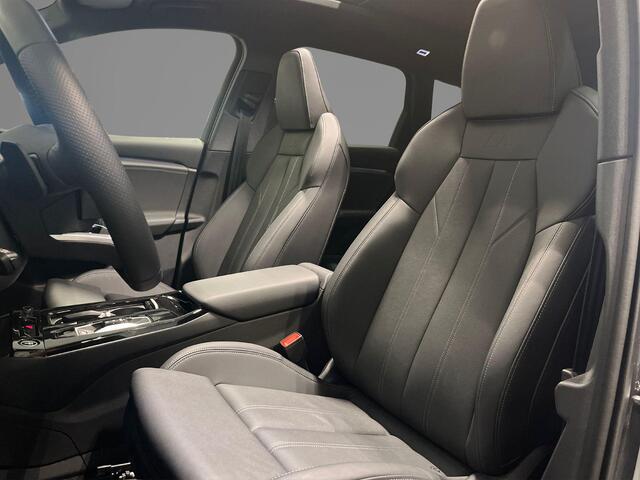 Audi Q6 e-tron S edition performance 100 kWh 306pk · SOH 97,9% · Panoramadak · 360 Camera · Inklap. Trekhaak · Luchtvering · B&O Sound · Head-Up Display · Garantie t/m 15-03-2031 of 100.000km