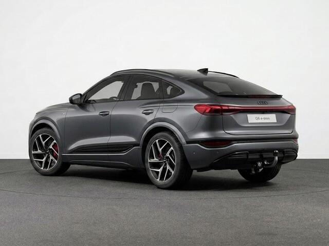 Audi Q6 Sportback e-tron S edition e-tron 83Kwh 252 pk | Glazen panoramadak | Trekhaak, mechanisch draaibaar | Exterieurpakket zwart | S line zwart leder-kunstleder |