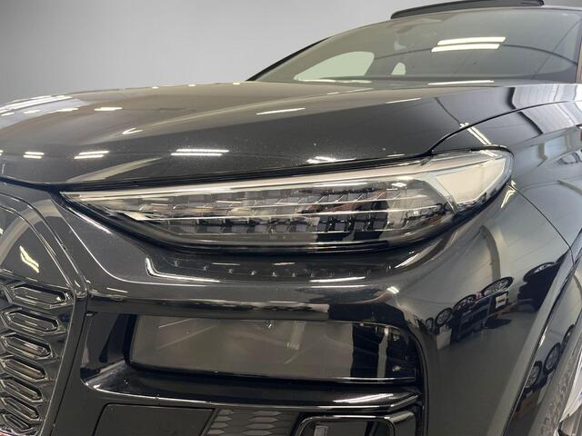 Audi Q6 e-tron S edition Quattro 100 kWh 420pk · SOH 97,1% · Panoramadak · 360 Camera · Wegklapbare Trekhaak · Elek. Voorstoelen · Kuipsport stoel · 20'' Inch · Garantie t/m 23-04-2030 of 100.000km