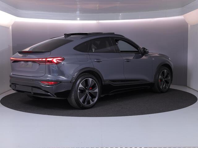 Audi Q6 e-tron S edition quattro 100 kWh 387 pk | Navigatie | Warmtepomp | Panoramadak | Trekhaak (wegklapbaar) | Rondomzicht camera | Leder/Alcantara | S-Line |