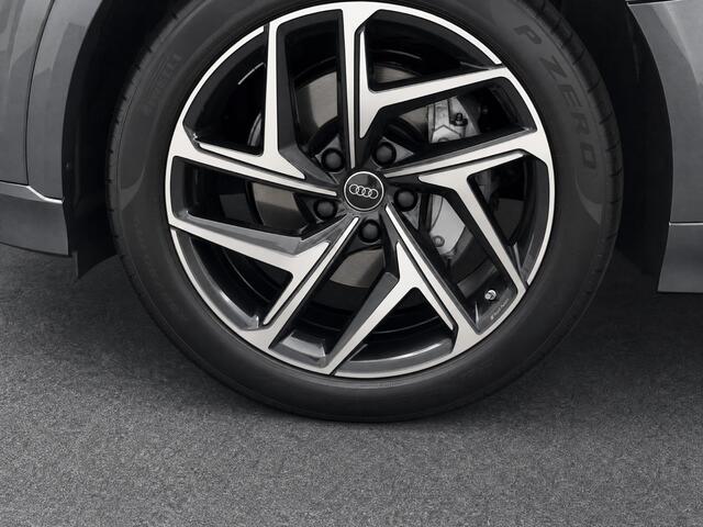 Audi Q6 e-tron S edition performance 100 kWh 306 PK · Tech pro · Glazen panoramadak · Trekhaak elek. wegklapbaar · Optiekpakket zwart