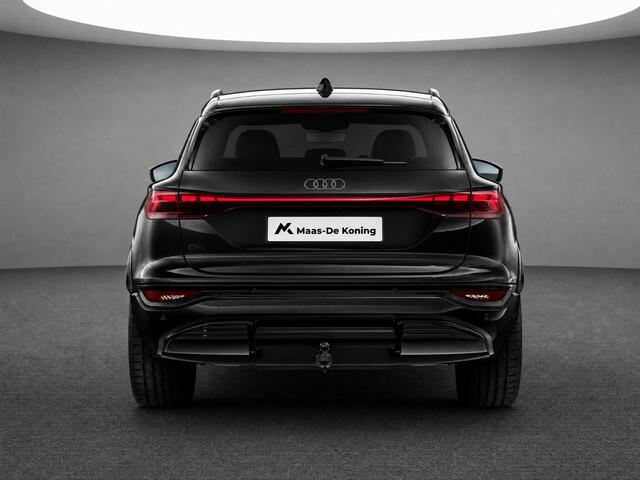 Audi Q6 e-tron S edition 83 kWh 252 PK · Adaptieve luchtvering · Glazen panoramadak · Trekhaak elek. wegklapbaar