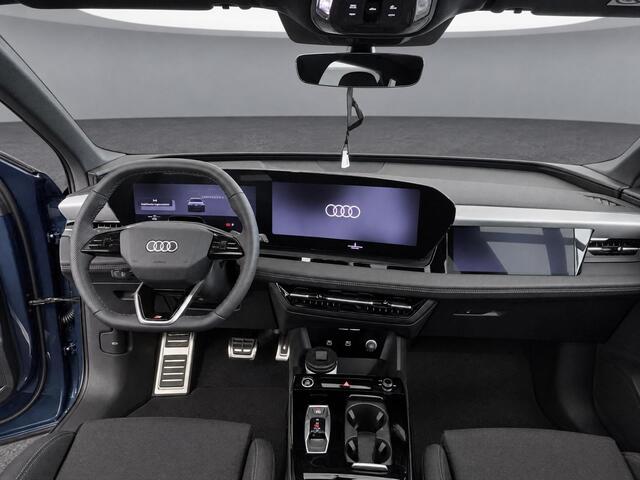 Audi Q6 e-tron S edition 83 kWh 252 PK · Adaptieve luchtvering · Glazen panoramadak · Trekhaak elek. wegklapbaar