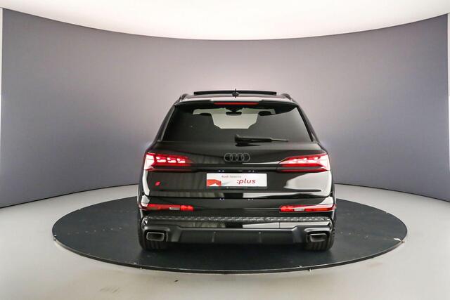 Audi Q7 60 TFSI e Pro Line S | Adv. Onderstel | Pano | B&O | 4-Wiel besturing | Head Up | Trekhaak | S-Stoelen | 22 inch | HD-Matrix | 360Cam | Keyless |