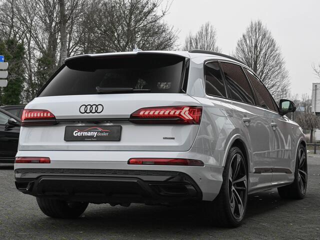 Audi Q7 60TFSI E 463pk Quattro Competition RS-Zetels Lucht Laser Trekh 22-Inch Head-Up B&O Ind-Suzuka