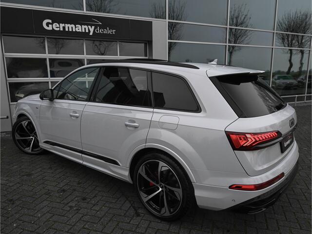 Audi Q7 60TFSI E 463pk Quattro Competition RS-Zetels Lucht Laser Trekh 22-Inch Head-Up B&O Ind-Suzuka