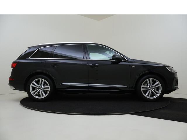 Audi Q7 55 TFSI quattro Pro Line S | Panoramadak | Trekhaak | Luchtvering | Bang & Olufsen | Stoelverwarming voor en achter | 4-zone airco | Keyless | Navigatie Plus | LED matrix verlichting |