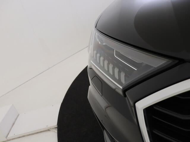 Audi Q7 55 TFSI quattro Pro Line S | Panoramadak | Trekhaak | Luchtvering | Bang & Olufsen | Stoelverwarming voor en achter | 4-zone airco | Keyless | Navigatie Plus | LED matrix verlichting |